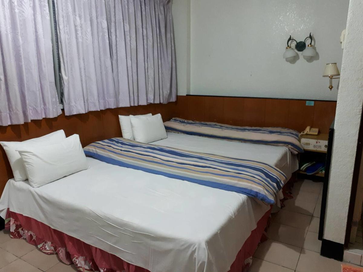 Zhen Wang Zi Hotel Chenggong Esterno foto