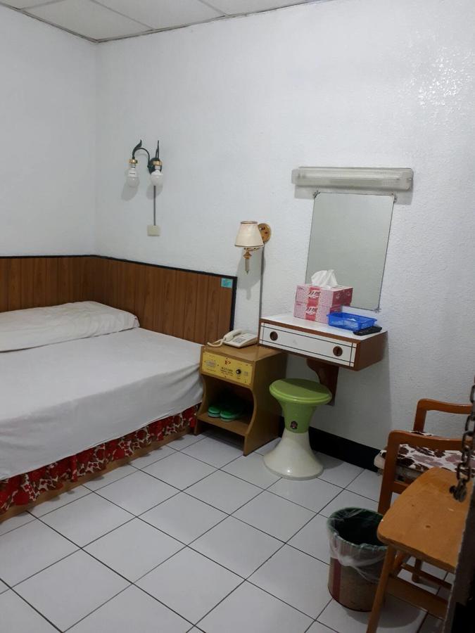 Zhen Wang Zi Hotel Chenggong Esterno foto