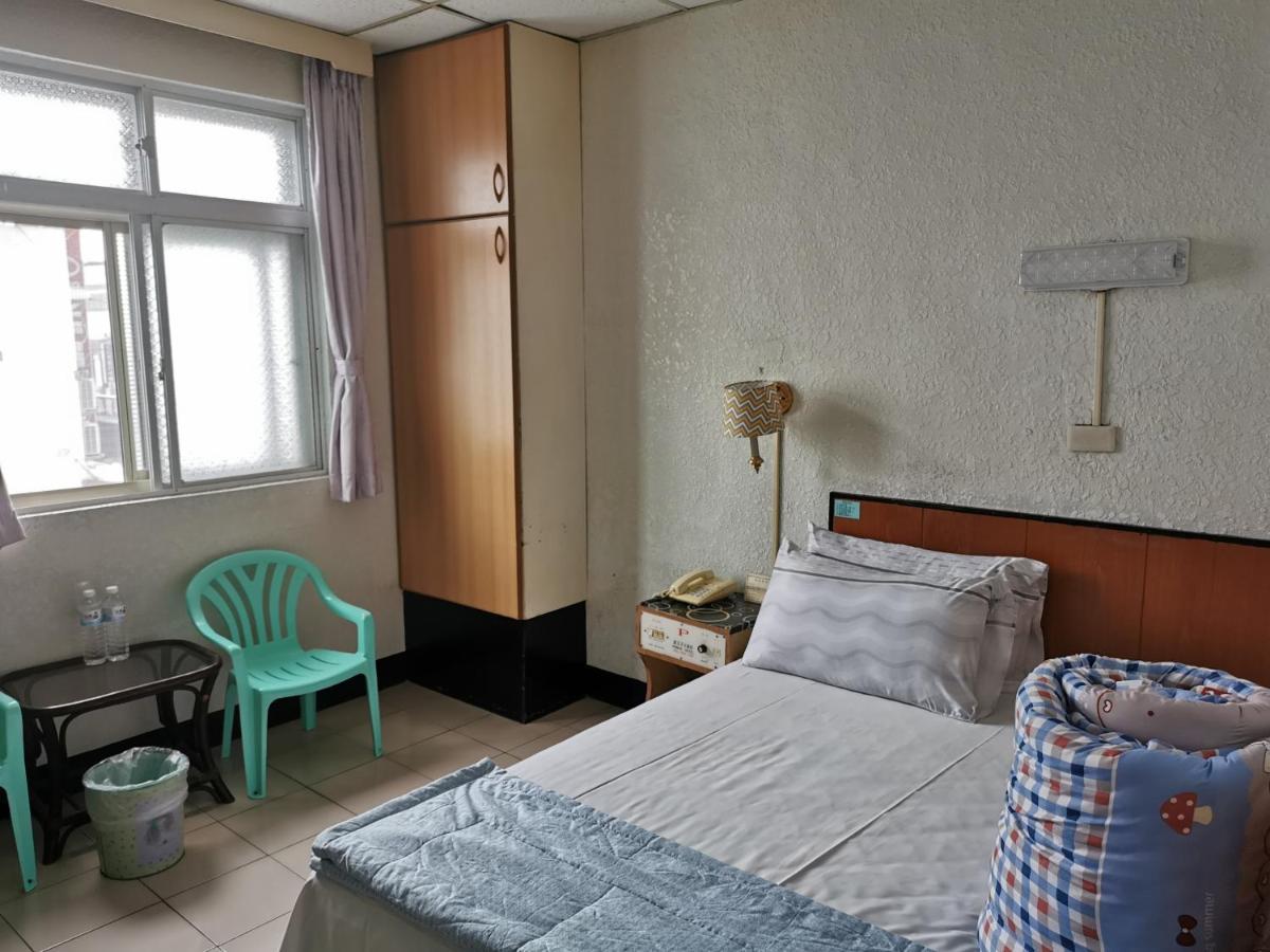 Zhen Wang Zi Hotel Chenggong Esterno foto